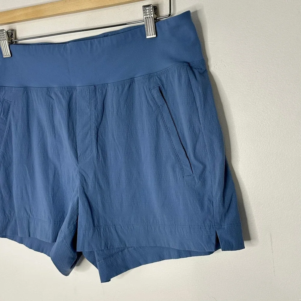 Athleta Trekkie North Short Womens 14 Blue Hiking Outdoor